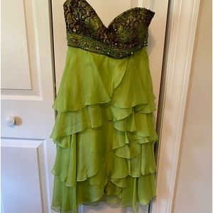 BG HAUTE!! Beautiful on!